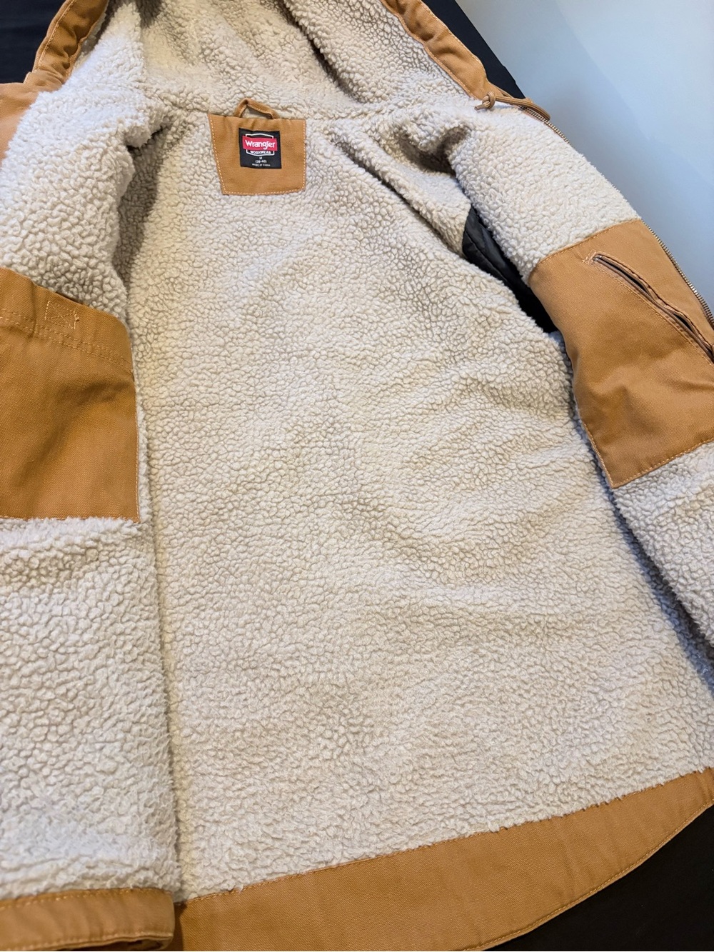 Wrangler Hooded Field Jacket in Camel - Picture 7 of 10